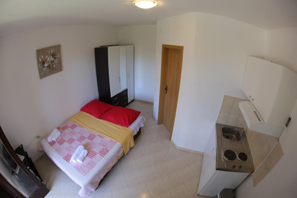 Apartments Vedrana Zadar Værelse billede