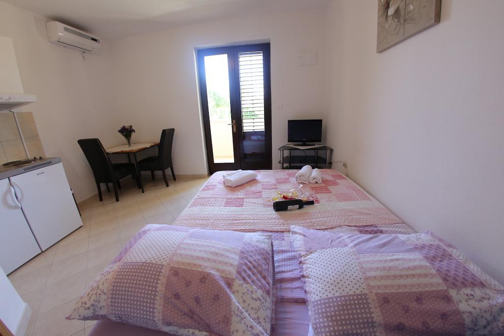 Apartments Vedrana Zadar Eksteriør billede
